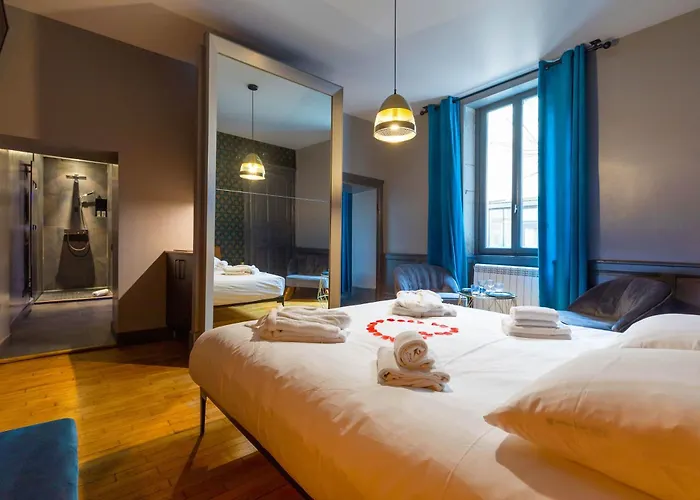 Heritage Et Privative Avec Jacuzzi Et Sauna Hyper Centre Apartment